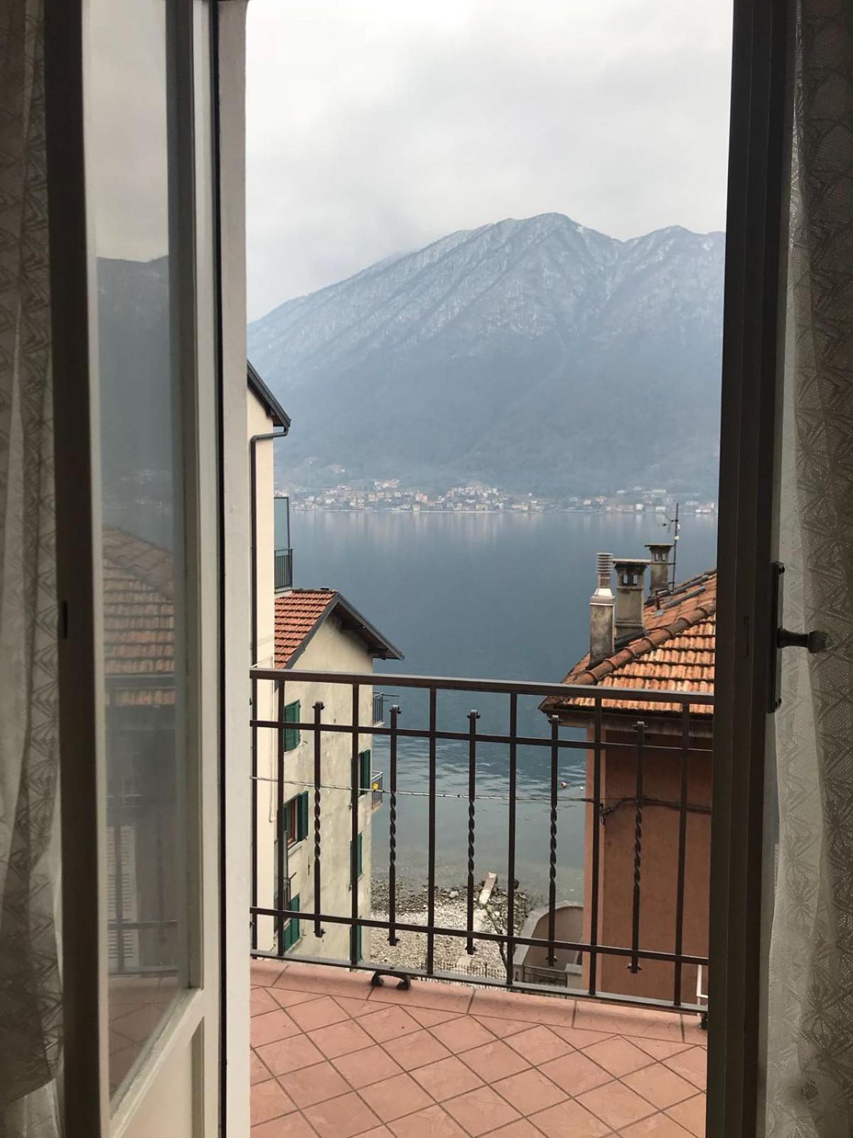 The Romantic Village House - Apartments With Lake View Colonno 外观 照片