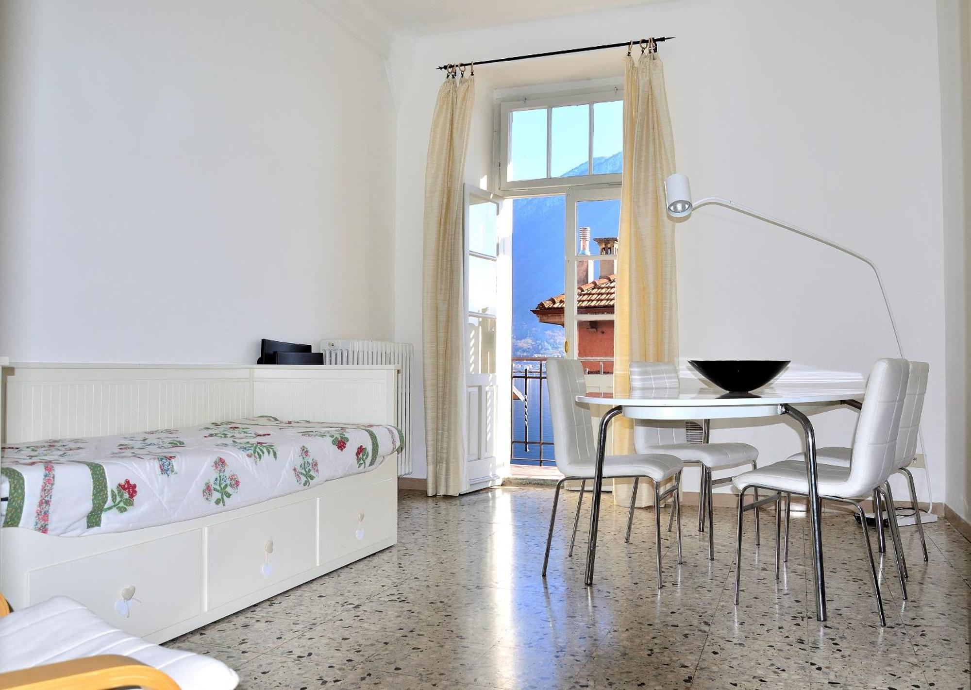 The Romantic Village House - Apartments With Lake View Colonno 外观 照片